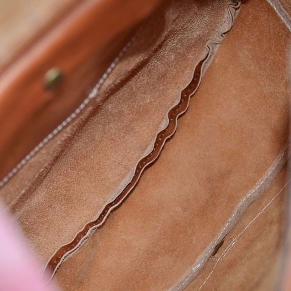 Patricia Nash Barcellona Tan Leather Saddle Bag - Picture 8 of 8
